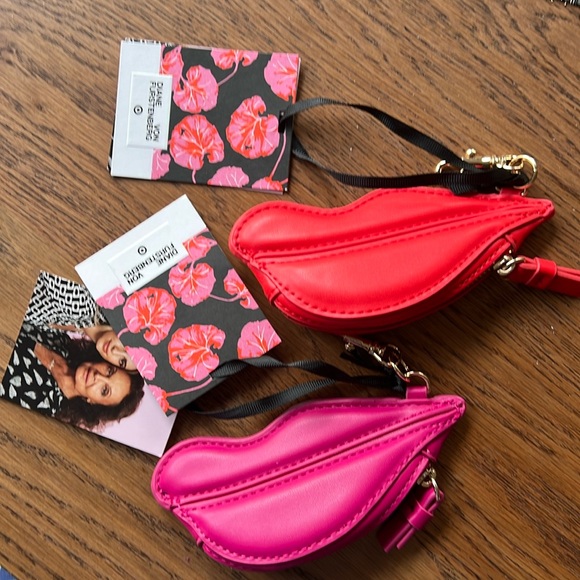 Diane Von Furstenberg Handbags - DVF Diane Von Furstenberg Target Collaboration Lip Lipstick Pouch
